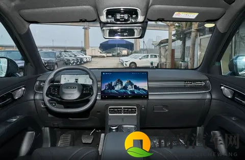 1059万元起，奇瑞全新瑞虎8预售，两种外观，16T达到  200马力-2