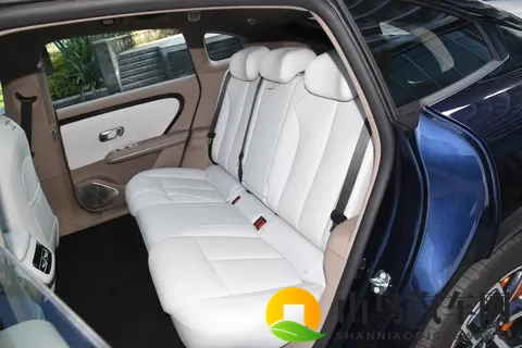 从好而不贵到梦中情车：Lafa5，零跑的又一次越级进化-1