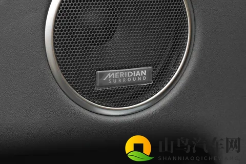 2025 款路虎发现运动车型选买对比：从配置差异到场景适配的解读-3