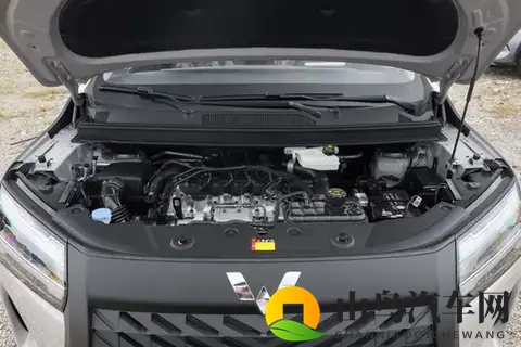 10万级MPV新答案!家用带娃超省心,带电动侧滑门-1