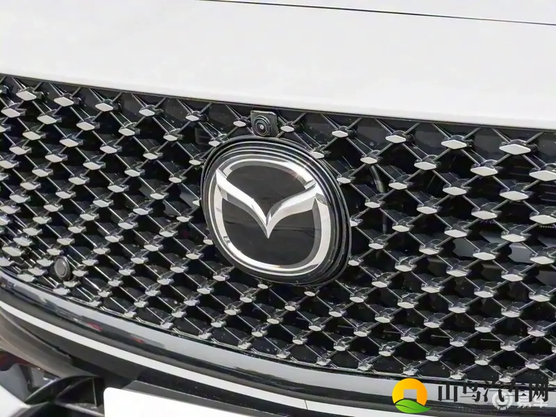马自达爆发了!200km续航,配后驱+多连杆-1