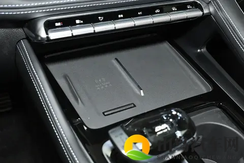 星瑞全新东方曜：67万销量，颜值高配置足，还有大优惠！-3