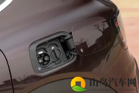 1699万元起售，49秒破百+超长续航，这款电混SUV值得一看-3