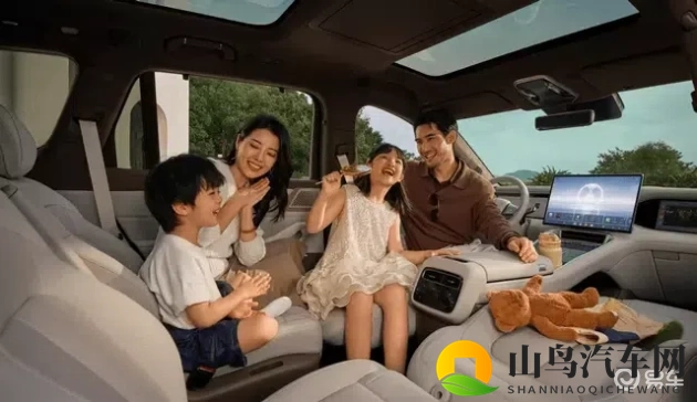 姨妈慧琳和小杰:慧琳与小杰的温馨日常记录-1