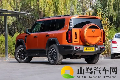 越野SUV 纵横 G700: 鲲鹏混动 IP68 防水, 硬核越野性能尊享体验解读-1