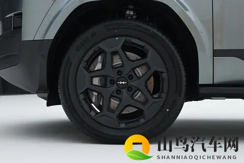 方程豹钛7：既能野又能家，是时候告别选车纠结症了-3