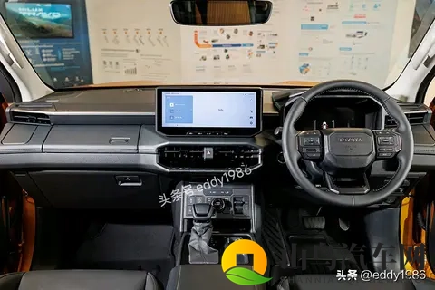 2026款丰田海拉克斯Travo皮卡正式发布，同步推出纯电版-2