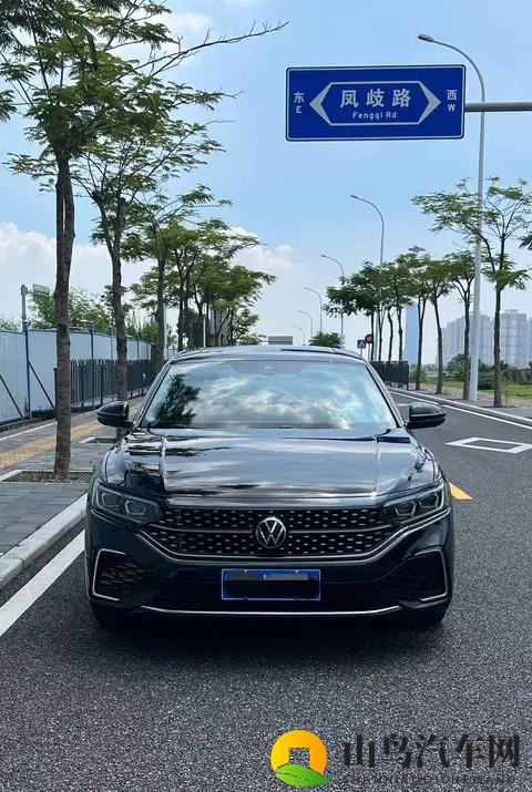 13万多拿下准新帕萨特,这性价比谁顶得住?-1