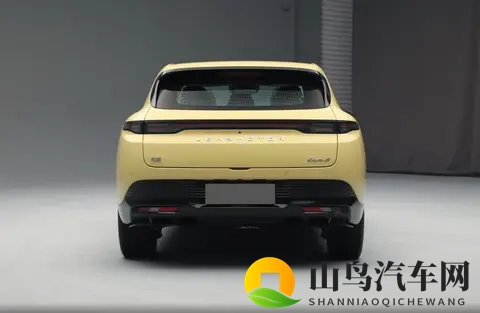 1058万起，零跑Lafa5正式预售，Ultra版继续保持神秘-2