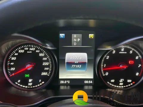 12万多拿下！7年奔驰GLC，一手黑武士SUV香不香？-3