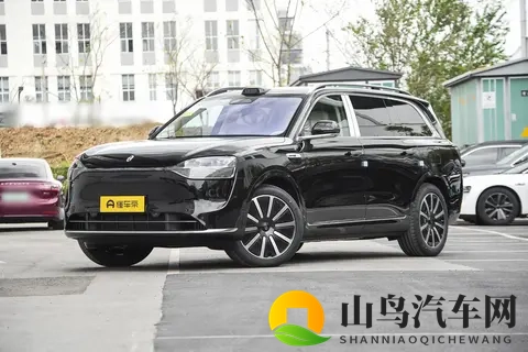 深蓝S09凭啥成85后心头好?颜值高、空间大、动力足-3