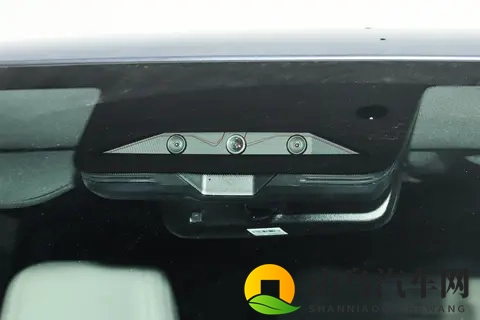 试了方程豹钛7之后，感觉生活都轻快不少，适合全家一起出游-1