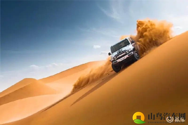 将界2之蕾蕾的身材有多好：《蕾蕾身材曼妙，究竟惊艳几多人》-2