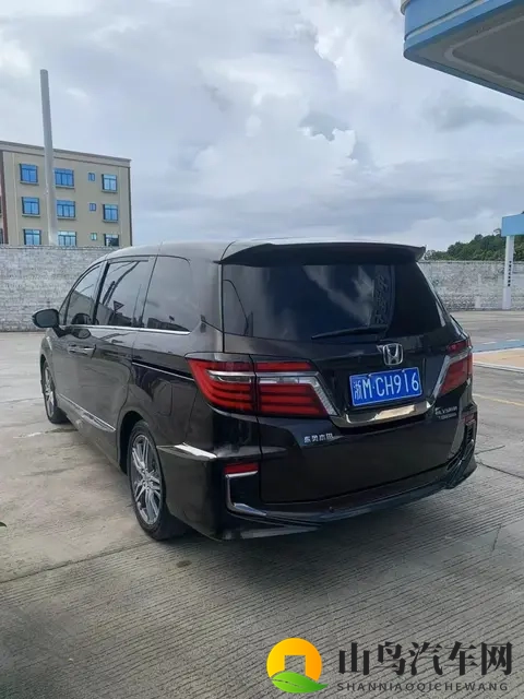奶爸福音！省油大空间，二手本田艾力绅混动版家用首选-2
