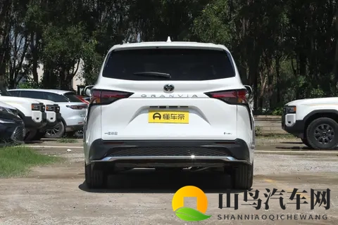 2026款丰田格瑞维亚怎么选？综合对比之后有答案了！-1