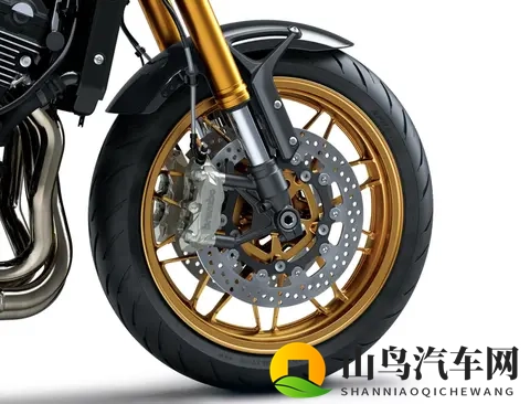 川崎发布新款Z900RS系列,全面升级,价格小涨-1