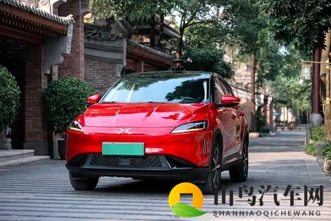 没买秦PLUS、小鹏MONA M03，选了零跑B01，和大家聊点大实话-1