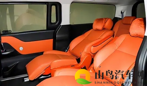 美女脱衣App：智能驾驶新潮流，汽车交互体验大升级-1