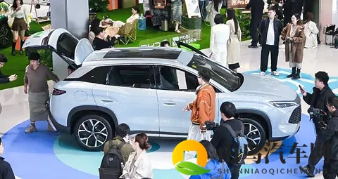 家用插混SUV二选一 宋L DM-i新车上市风云T9能否挑战?-1