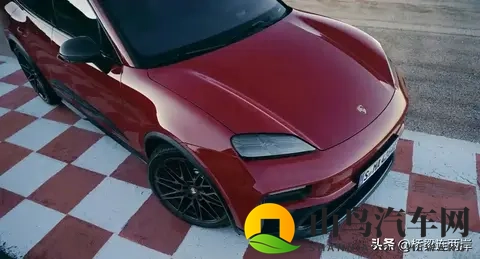 保时捷纯电Macan GTS杀到!73万起,比燃油版还便宜-2