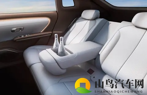 产品力全面越级，启源A06有望真正激活10-15万新能源市场-1