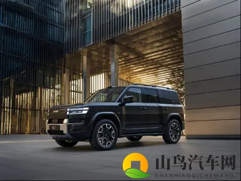 10月汽车销量：小米YU7狂卖33万辆 特斯拉Model 3遇冷暴跌！-1