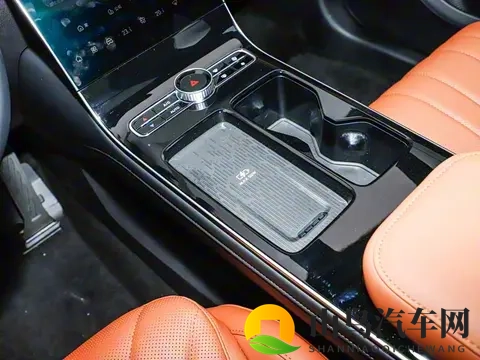 限时价929万起，16T动力，双前脸双内饰 全新奇瑞瑞虎8上市-1