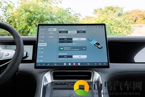 科技与家庭的温暖相遇——腾势N8L DM,是否值得拥有?-2