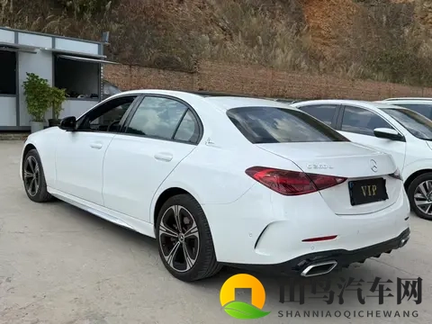 22款奔驰C级：6万公里，圆你奔驰梦，轻奢之选？-3