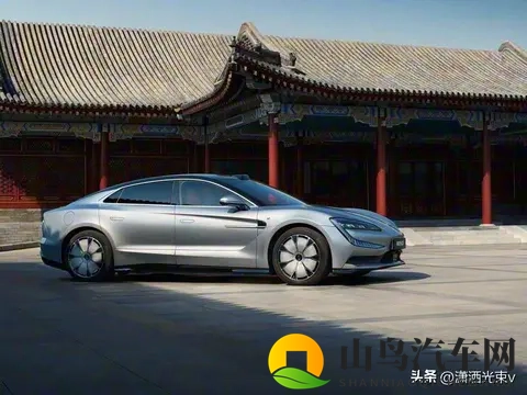 安全被忽视，磷酸铁锂逆袭，比亚迪赌对了-3