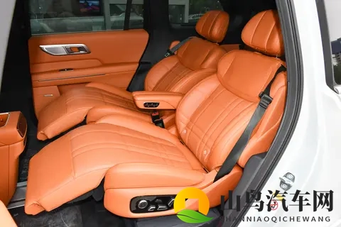 家用六座SUV，深蓝S09和领克900怎么选？看完对比就明白了-1