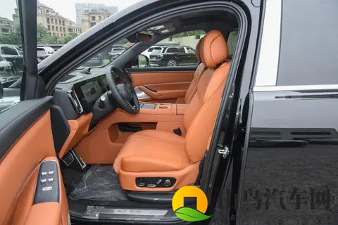 深蓝S09 VS 问界M8,这3个细节决定值不值得买,哪款适合二胎家庭?-3