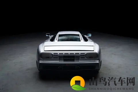 布加迪EB110 GT为什么会对品牌具有深刻影响？-1