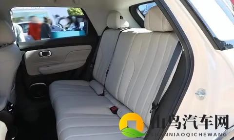 京东汽车来了！埃安UT super上市，499万起，你会考虑吗？-3