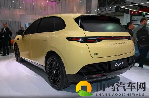 1058万起售！零跑Lafa5登场，605km续航+8295P芯，5款配置适合谁-2