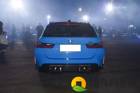 配30T双涡轮增压发动机,带自动泊车入位,宝马M3旅行版上新26款-2