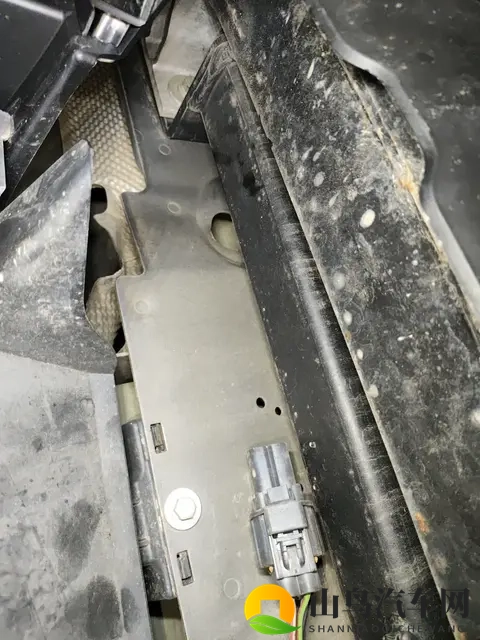 48万多拿下陆地猛虎，一手准新路虎揽胜运动版-3