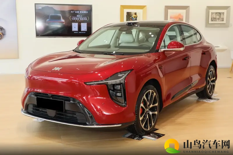 解读2026款智己LS6，上市27分钟订单破万台-1