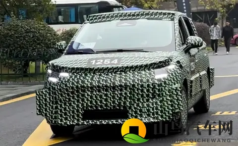 零跑又要有新车了，这次是A系列，或只有纯电版-3