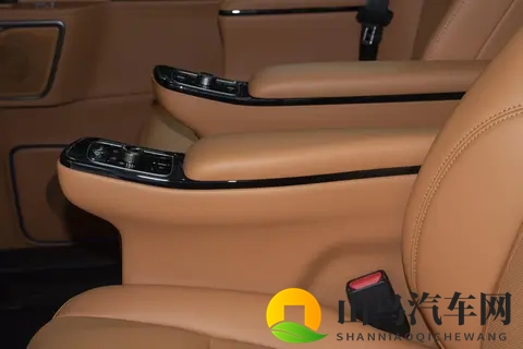 30万级MPV，激光雷达+电动四驱，魏牌高山7家用怎么样?-1