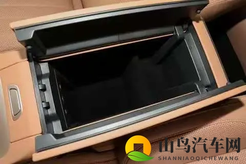 家用纯电SUV怎么挑?试过乐道L60,续航、空间都挺实在-3