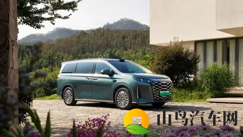 比亚迪2026款夏上市,智能座驾终极满足家庭出行需求-1