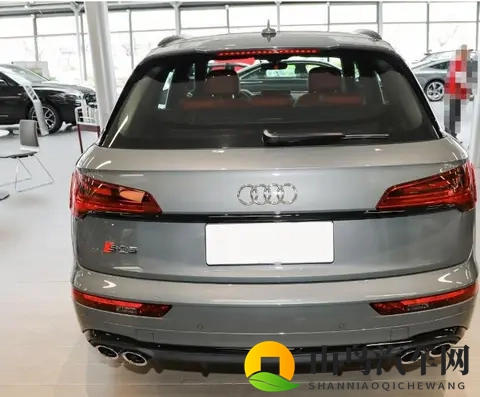 上海一辆冷门富豪的街头独舞:40万V6轿跑到底怎么过活的-1