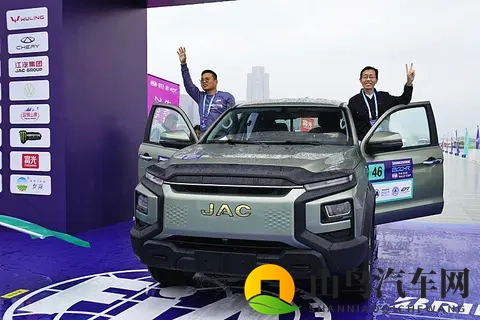 皮卡市场销量企稳 高端化与新能源成看点-1