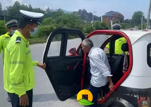 60岁以上老人：可开7种电动车，5种有限制，驾照成门槛！-1