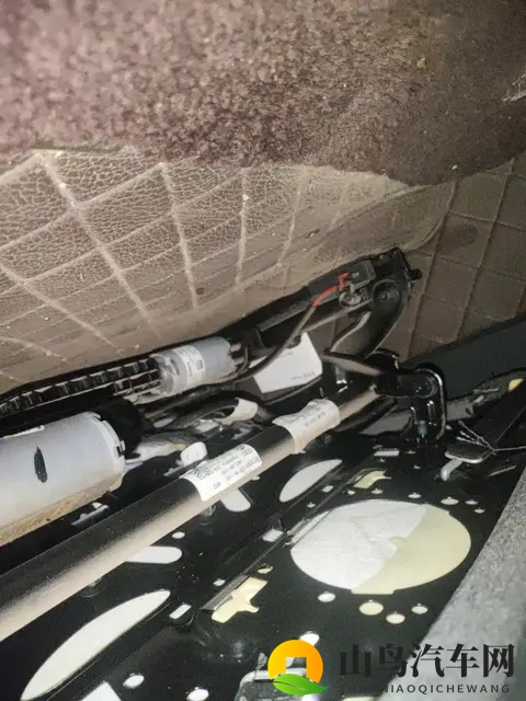 27万拿下准新奥迪A6L，2.0T+7DCT，宜商宜家好选择-3