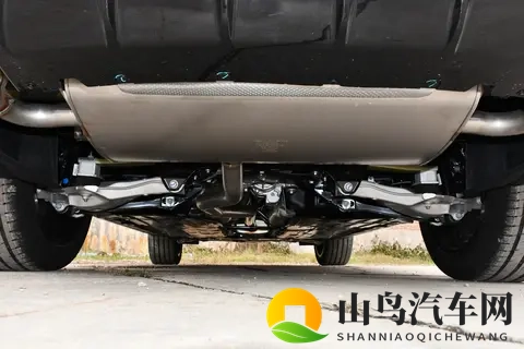 领克09四驱探索版：20T+8AT+SPA架构 ，20万出头的中大型SUV！-1