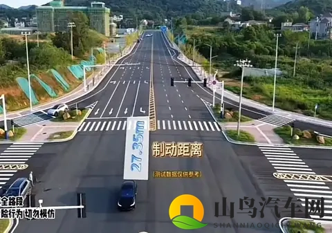 阿明说车侃赛:奇瑞莲花双高管怒批小米!瞬间刹停违物理?-1