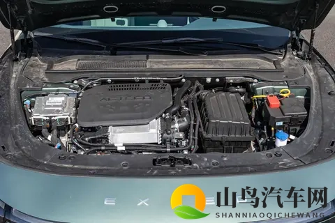 15万的C级车怎么选？激光雷达+续航1645km，星纪元ES可以一战！-1