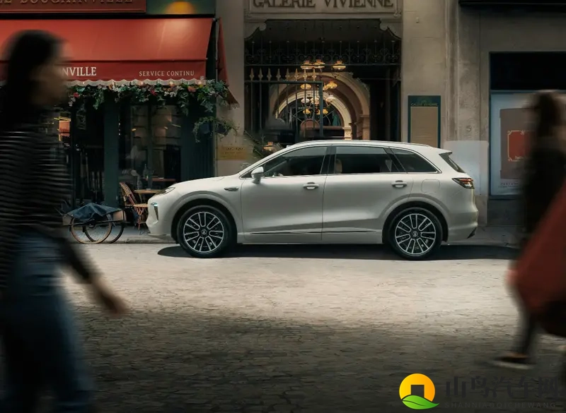 华为携“嫁妆”入场，尚界把上汽带“飞”了？-1